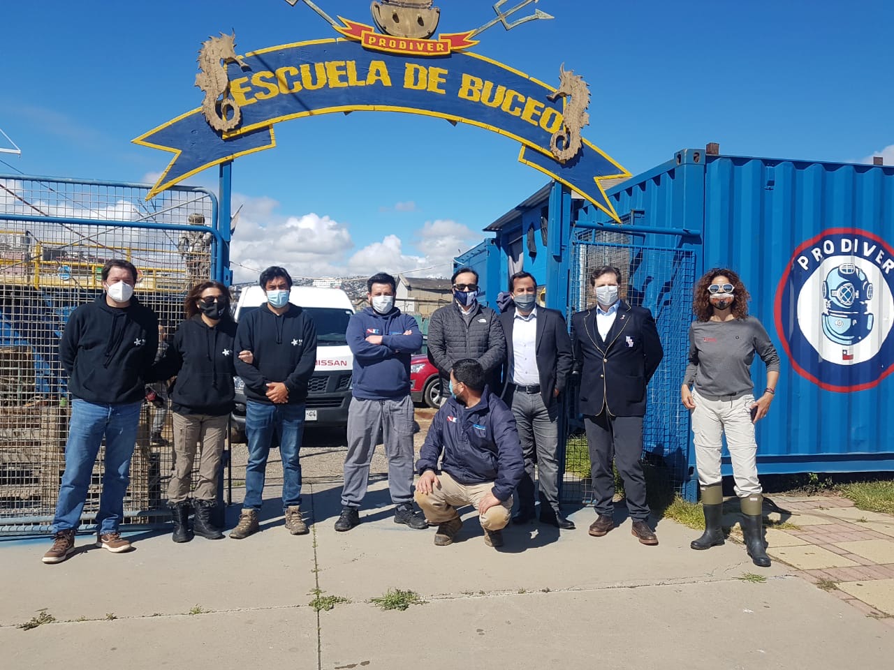 Campaña “Rugby Senior Chile por Covid-19”, impulsada por The Mackay School Old Boys Association, culmina con la entrega de 70 kits de alimentos